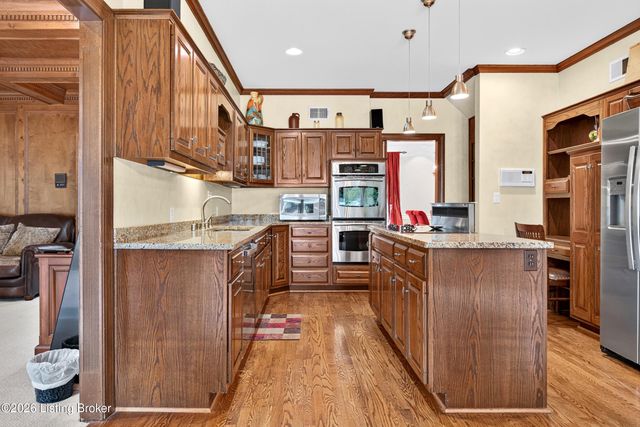 12303 Old Lucas Ln, Louisville, KY 40223
