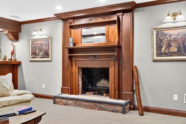 12303 Old Lucas Ln, Louisville, KY 40223