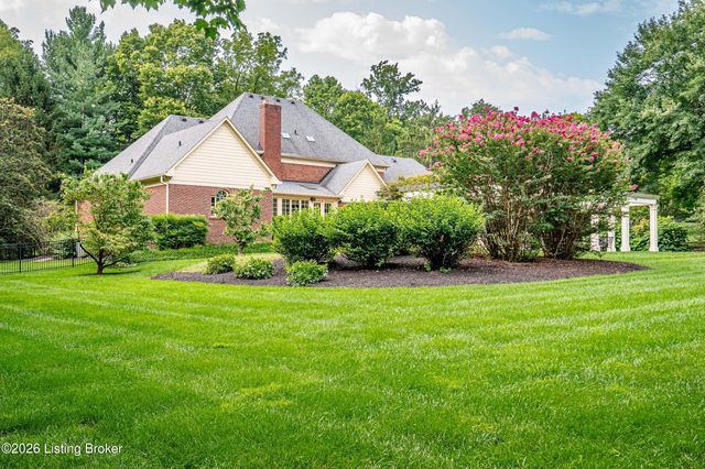12303 Old Lucas Ln, Louisville, KY 40223
