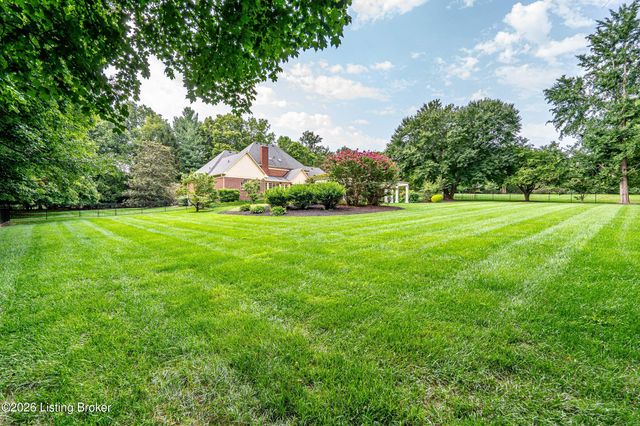 12303 Old Lucas Ln, Louisville, KY 40223