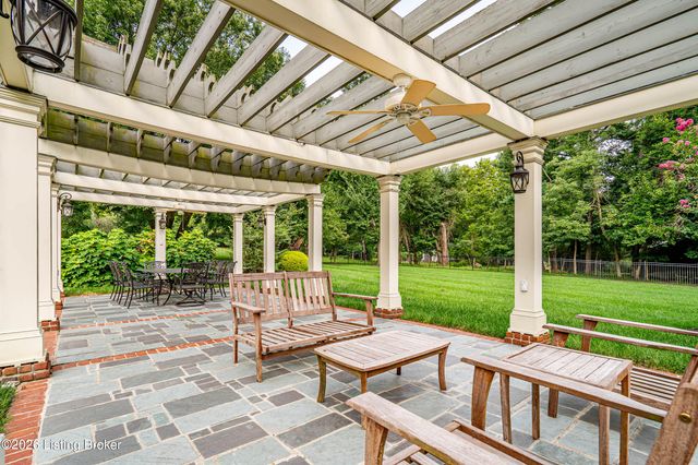 12303 Old Lucas Ln, Louisville, KY 40223