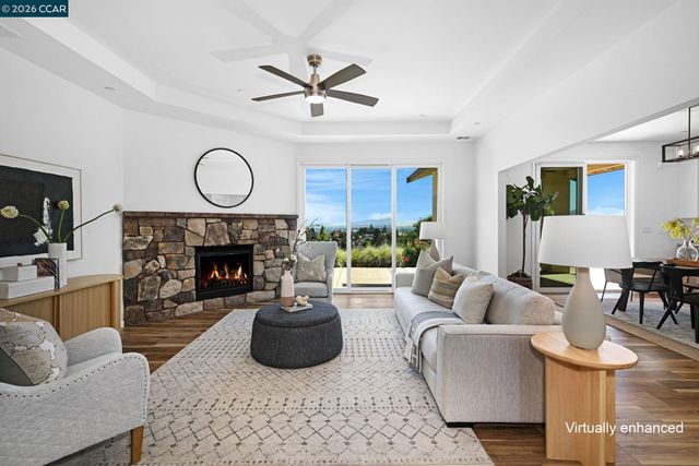 1034 Alfred Ave, Walnut Creek, CA 94597