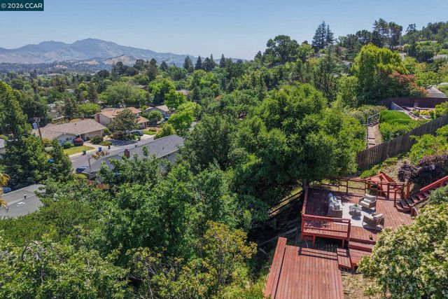 1034 Alfred Ave, Walnut Creek, CA 94597