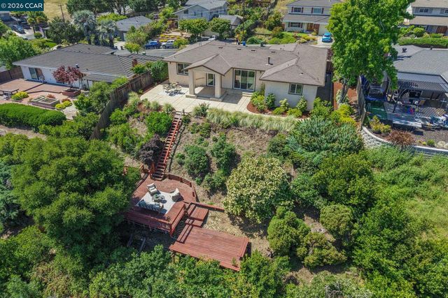 1034 Alfred Ave, Walnut Creek, CA 94597