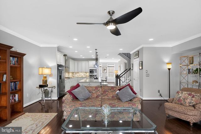 4 WEDGE WAY, Pikesville, MD 21208