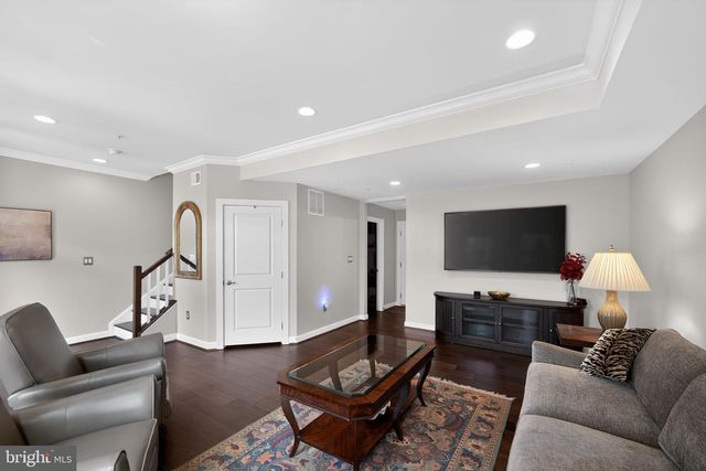 4 WEDGE WAY, Pikesville, MD 21208