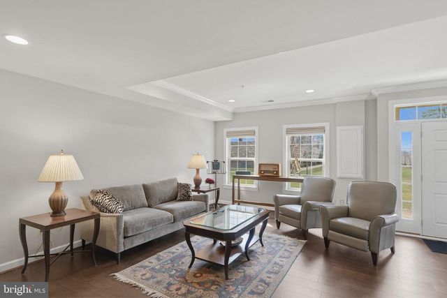 4 WEDGE WAY, Pikesville, MD 21208