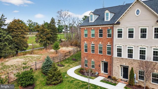 4 WEDGE WAY, Pikesville, MD 21208