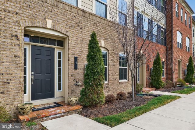 4 WEDGE WAY, Pikesville, MD 21208