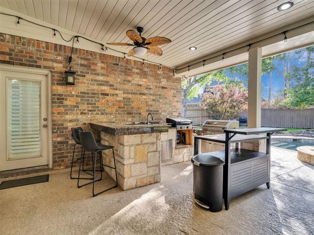 14323 Horizon Falls Lane, Humble, TX 77396