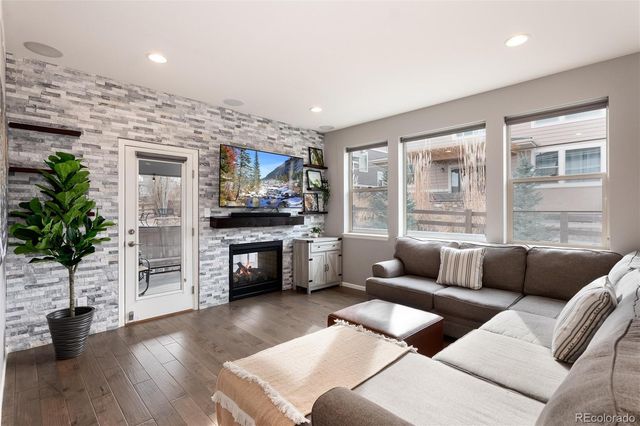 26824 E Quarto Place, Aurora, CO 80016