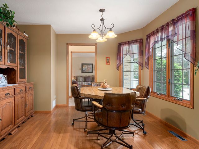 295 W Grandin Road, Morris, IL 60450