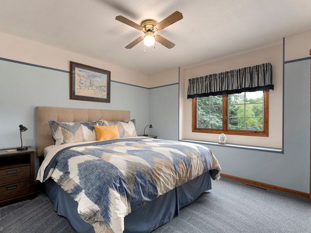 295 W Grandin Road, Morris, IL 60450