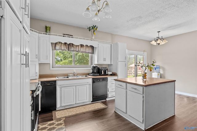102 Maverick Drive, Harvest, AL 35749