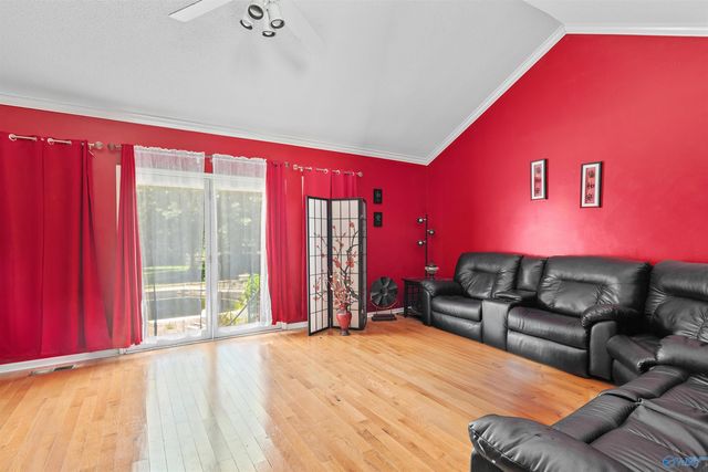 102 Maverick Drive, Harvest, AL 35749