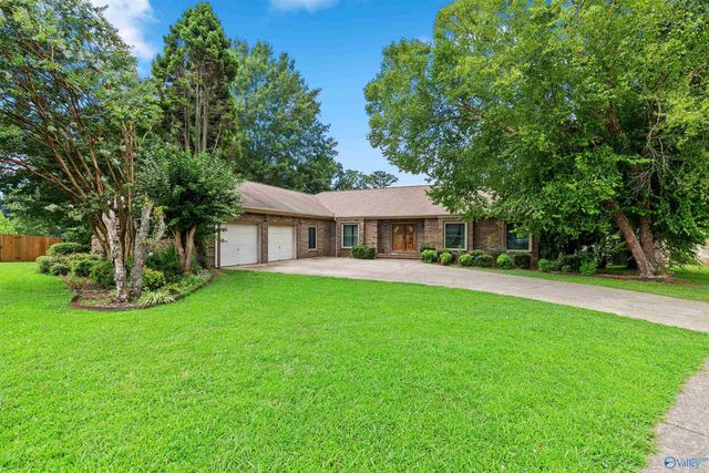 102 Maverick Drive, Harvest, AL 35749