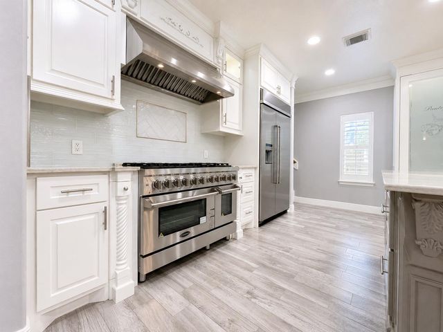 22869 Weser Drive, Porter, TX 77365