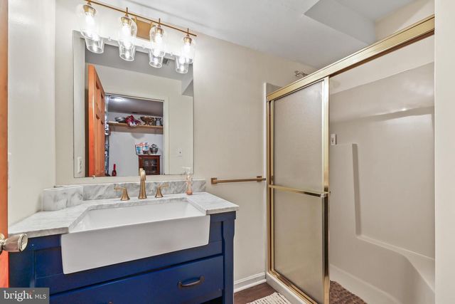 6492 AIRLIE RD, Warrenton, VA 20187