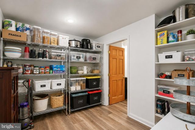 6492 AIRLIE RD, Warrenton, VA 20187