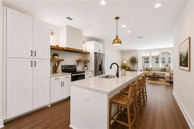 24 Becker Place, Atlanta, GA 30307