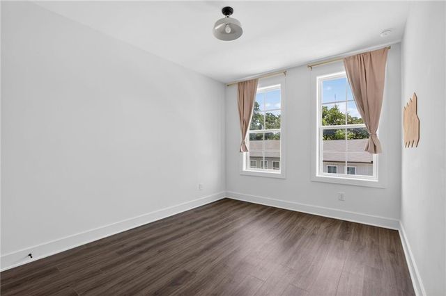 24 Becker Place, Atlanta, GA 30307