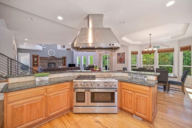 20758 S Manzanita Hills Rd, Colfax, CA 95713