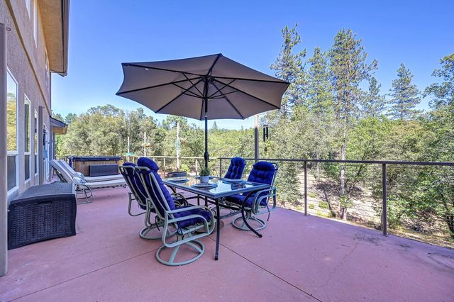 20758 S Manzanita Hills Rd, Colfax, CA 95713