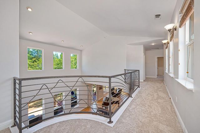 20758 S Manzanita Hills Rd, Colfax, CA 95713
