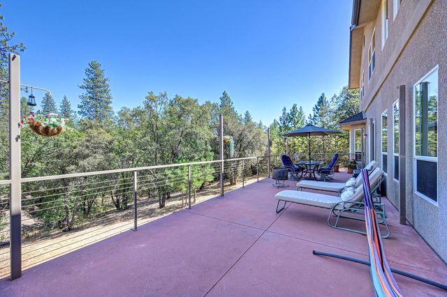 20758 S Manzanita Hills Rd, Colfax, CA 95713