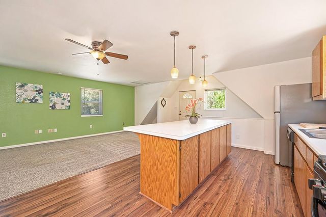 20758 S Manzanita Hills Rd, Colfax, CA 95713