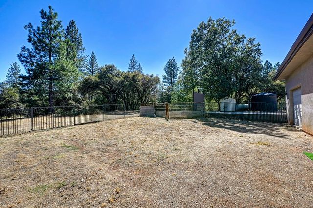 20758 S Manzanita Hills Rd, Colfax, CA 95713