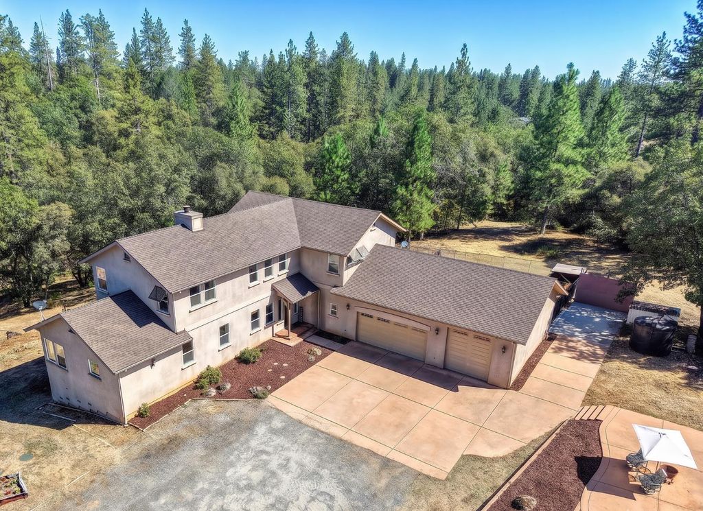 20758 S Manzanita Hills Rd, Colfax, CA 95713