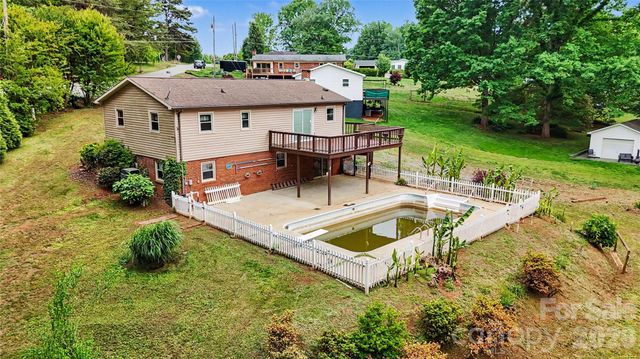 169 Hemingway Lane, Statesville, NC 28625