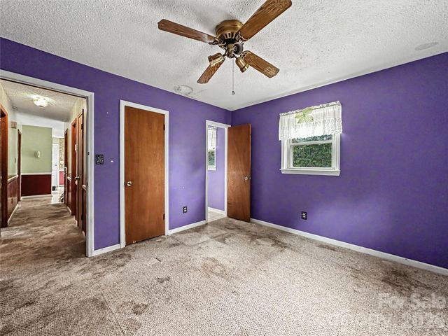 169 Hemingway Lane, Statesville, NC 28625