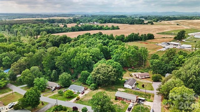 169 Hemingway Lane, Statesville, NC 28625