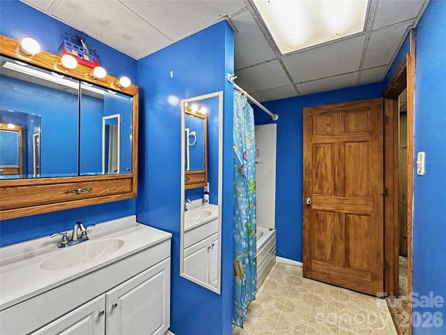 169 Hemingway Lane, Statesville, NC 28625