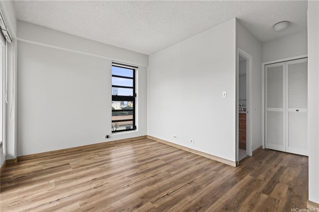 1314 Victoria Street 502, Honolulu, HI 96814