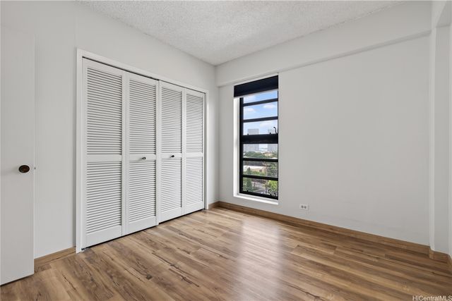 1314 Victoria Street 502, Honolulu, HI 96814