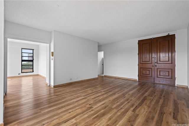 1314 Victoria Street 502, Honolulu, HI 96814