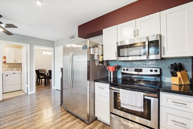 10921 W SANTA FE Drive, Sun City, AZ 85351