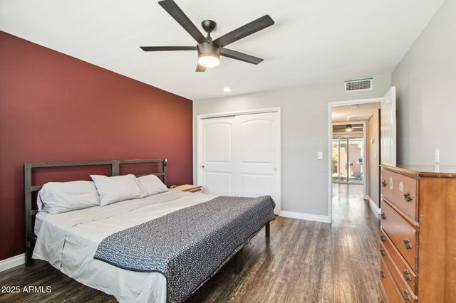 10921 W SANTA FE Drive, Sun City, AZ 85351