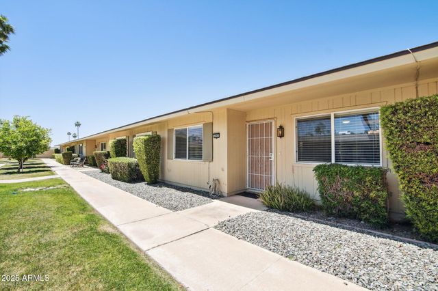 10921 W SANTA FE Drive, Sun City, AZ 85351