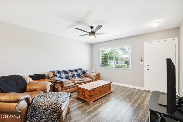 10921 W SANTA FE Drive, Sun City, AZ 85351