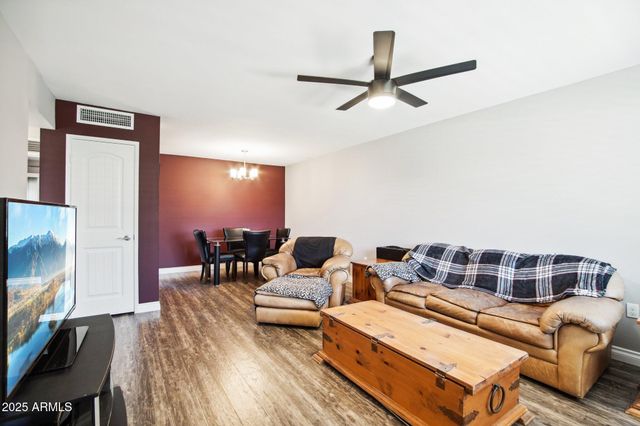 10921 W SANTA FE Drive, Sun City, AZ 85351