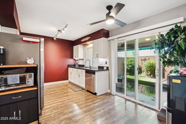 10921 W SANTA FE Drive, Sun City, AZ 85351