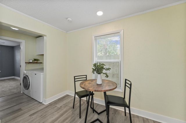 216 N Shady Oaks Street, Lake Jackson, TX 77566