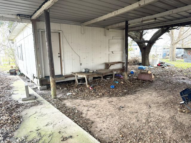 1103 Us Highway 59 N, Edna, TX 77957