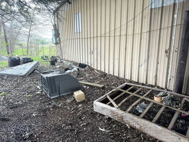 1103 Us Highway 59 N, Edna, TX 77957