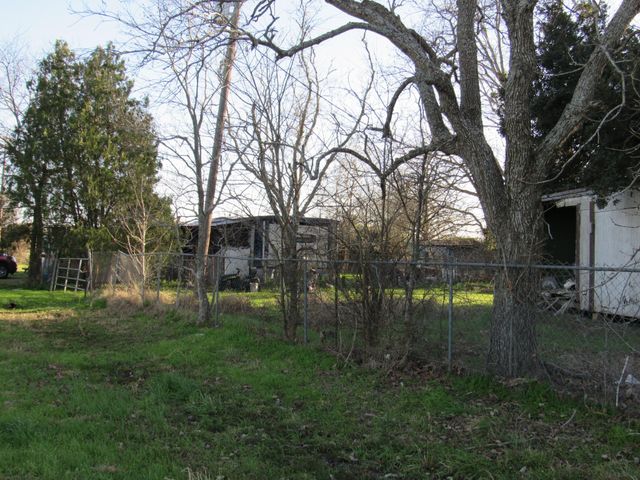 1103 Us Highway 59 N, Edna, TX 77957