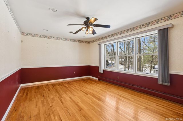 21 Bridge Road, Nanuet, NY 10954